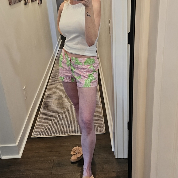 Lilly Pulitzer The Walsh Short - Size 4 - Picture 3 of 13